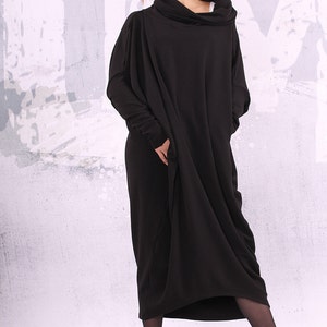 Black maxi dress,asymmetrical tunic dress, plus size tunic, oversize dress,long sleeved dress,black dress,sweatshirt dress, UM-QC001-QC