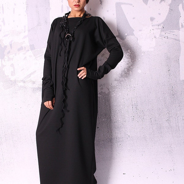 Long dress, Woman dress, loose dress, black dress, maxi dress, tunic dress, long sleeved dress, simple dress  - UM-046-PU