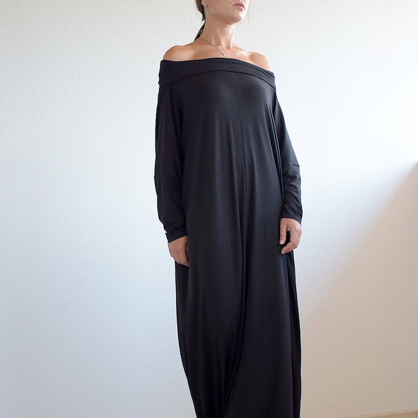 Robe Maxi noire, Robe, Robe ample, Robe grande taille, Robe épaules nues, Robe oversize, Robe à manches longues, Kaftan UrbanMood, UM254VL