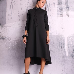 A line dress. Loose tunic. Maternity dress. Tunic dress. Long sleeved dress. Black tunic. Black dress. UM-049-PU image 2