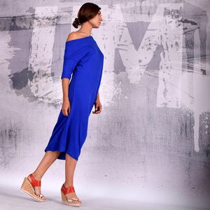 Midi dress. Loose dress. Plus size. Tunic dress. Summer dress. Asymmetric dress. Blue dress. Simple dress. Cocktail dress. Gift. UM-198-VL image 5