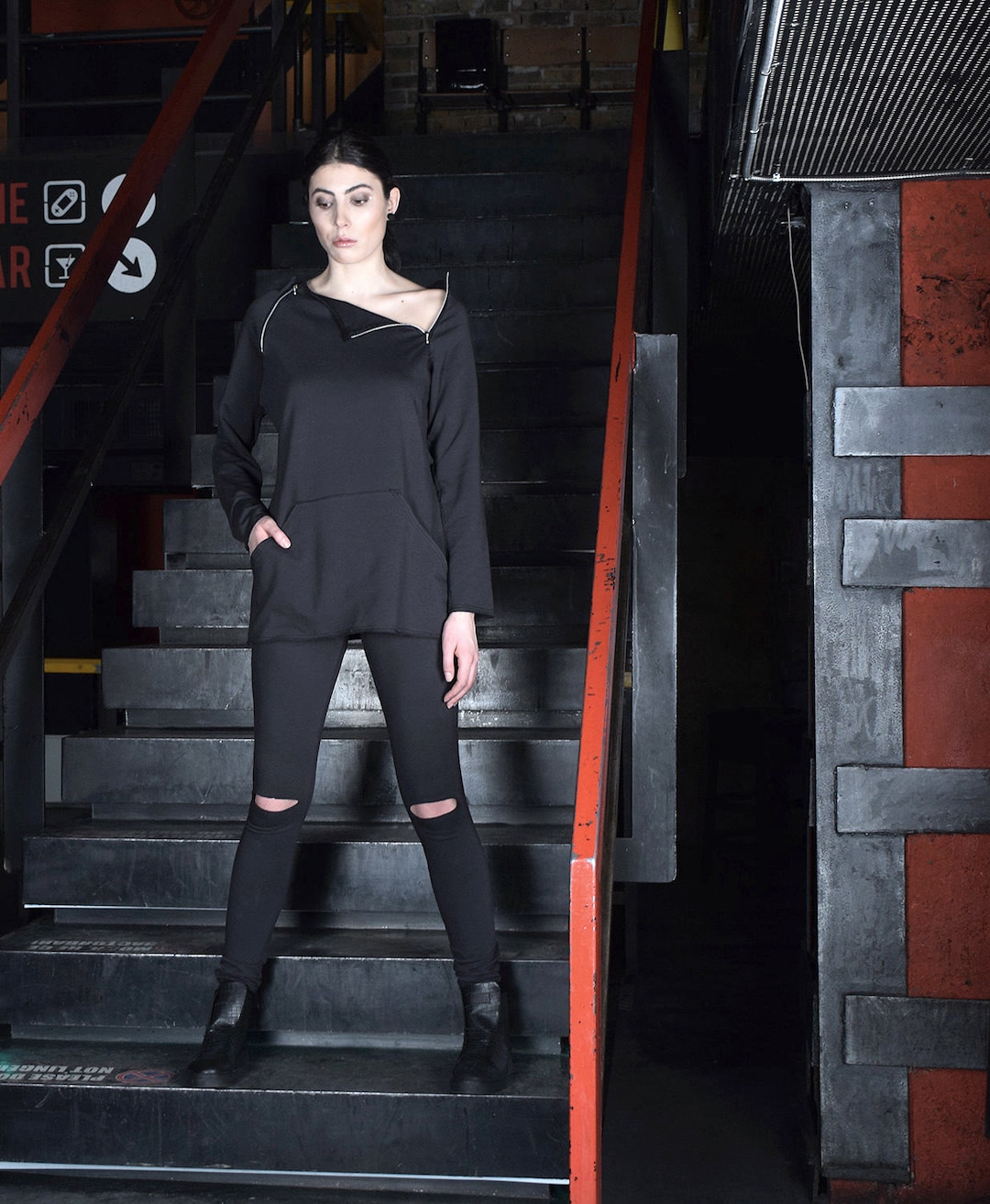 Sports Tank and Leggings Set main image 1