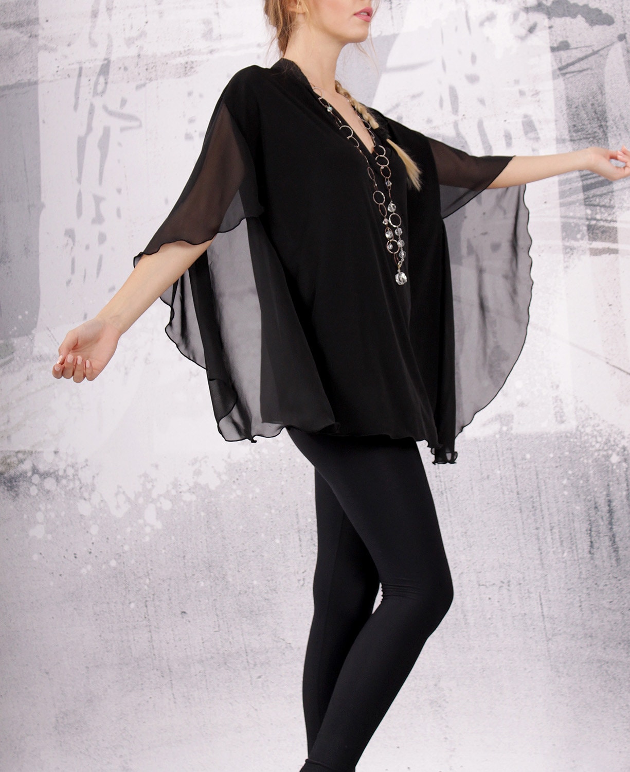 2025SS PRE ORDER】T -BLOUSE – LOHEN