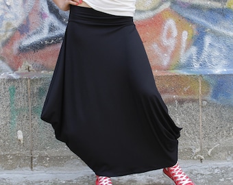 Maxi Skirt, long skirt, Black skirt, Floor length skirt Extravagant skirt by UrbanMood - CO-BEBA-VL