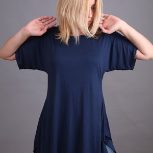 Tunic. Long tunic with short sleeves. Plus size. Dark blue tunic by FancyProject. CO-HANA-VL image 1