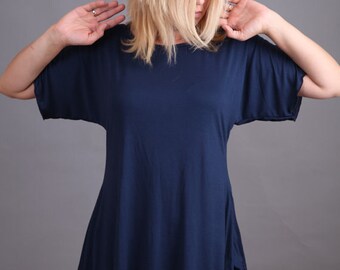 Tunic. Long tunic with short sleeves. Plus size. Dark blue tunic by FancyProject. CO-HANA-VL