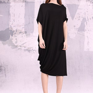 Black dress, loose dress, knee lenght dress, long top, loose tunic, short sleeved dress, urban tunic, loose top, black tunic - UM-036-VL