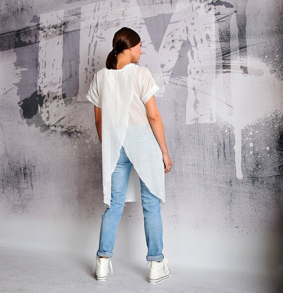 tunic white t shirt