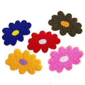 Large & Cute Chenille Hippie Flower Power Flowers Patch 11.5cm / 4.5 inches Applique