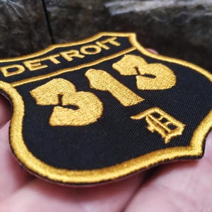 Toppa morale Detroit City Pride 313 Shield Street Urban Hip Hop Style per cappello da camionista o maglietta 7 cm-2,8 pollici da stirare o agganciare sul retro