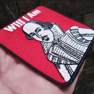 Grappige stijl Shakespeare-dichter schrijver cadeau lezer cadeau 7,5 cm/3 inch patch voor T-shirt of trucker hoed skater leraar opstrijkbare of gehaakte achterkant