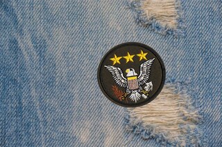 NOME RICAMATO CON BANDIERA TIPO 2 - Patch Ricamate - Negozio Militare