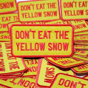 Vintage Style Ski Snowboard Patch Badge for Hat Cap Jacket Don't Eat The Yellow Snow