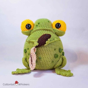Crochet Toad Pattern, Doorstop Digital Download, Frog Amigurumi Tutorial, Tadpole Shelf Sitter, Softoy, Tub and Squidge