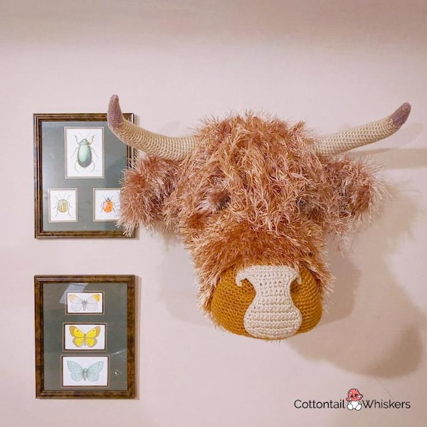Highland Cow Trophy Head Crochet Pattern, PDF Digital Download, Amigurumi Faux Taxidermy Wall Hanging