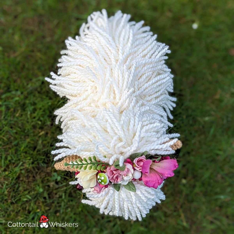 Fun Valais Sheep Crochet Tutorial Farm Animal Amigurumi Pattern, Cute Flower Crown Detail PDF ONLY zdjęcie 5