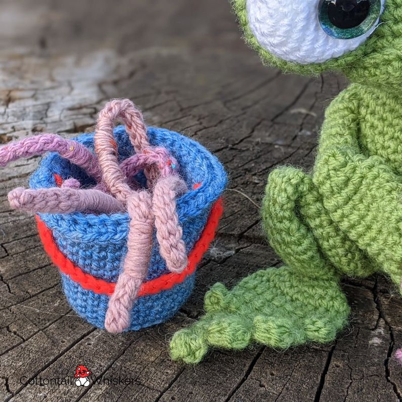 Adorable Crochet Frog & Worm Amigurumi PDF Pattern Fun Toad Toy Making Tutorial 画像 4