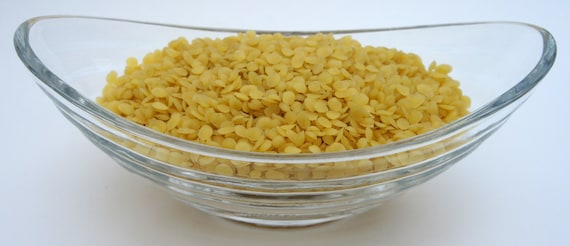 Organic Yellow Beeswax Pellets 1 lb, Pure, Natural, Cosmetic Grade Bees  Wax, Triple Filtered, Great for Diy Lip Balm, Food Wrap, Lotions 