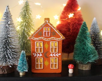 Maison céleste de Noël en céramique peinte à la main - Orange brûlée, moutarde, photophore, lune, soleil, cottage, art folklorique, hygge