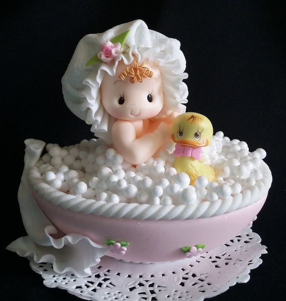 Lindo libélula con alas brillantes Imagen vectorial de dibujos animados