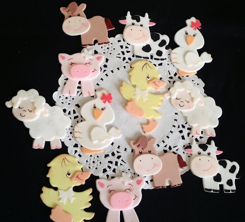 Farm birthday cake topper Idea