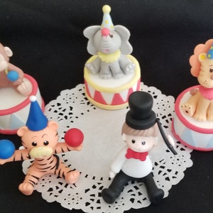 Circus Party, Clown Cake Topper, Circus Party Decoration, Circus Birthday, Circus Clown Decorations, Circus Party Favors, Circus Baby Shower image 2