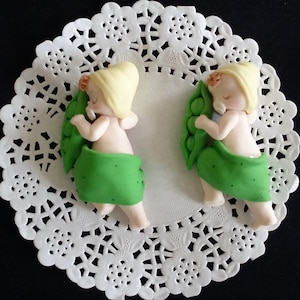 Two Peas in the Pod, Peas in the Pod Cake Topper, Twins Peas in the Pod, Peas in the Pod Baby Shower, Twin Baby Shower, Two Peas Cake Topper