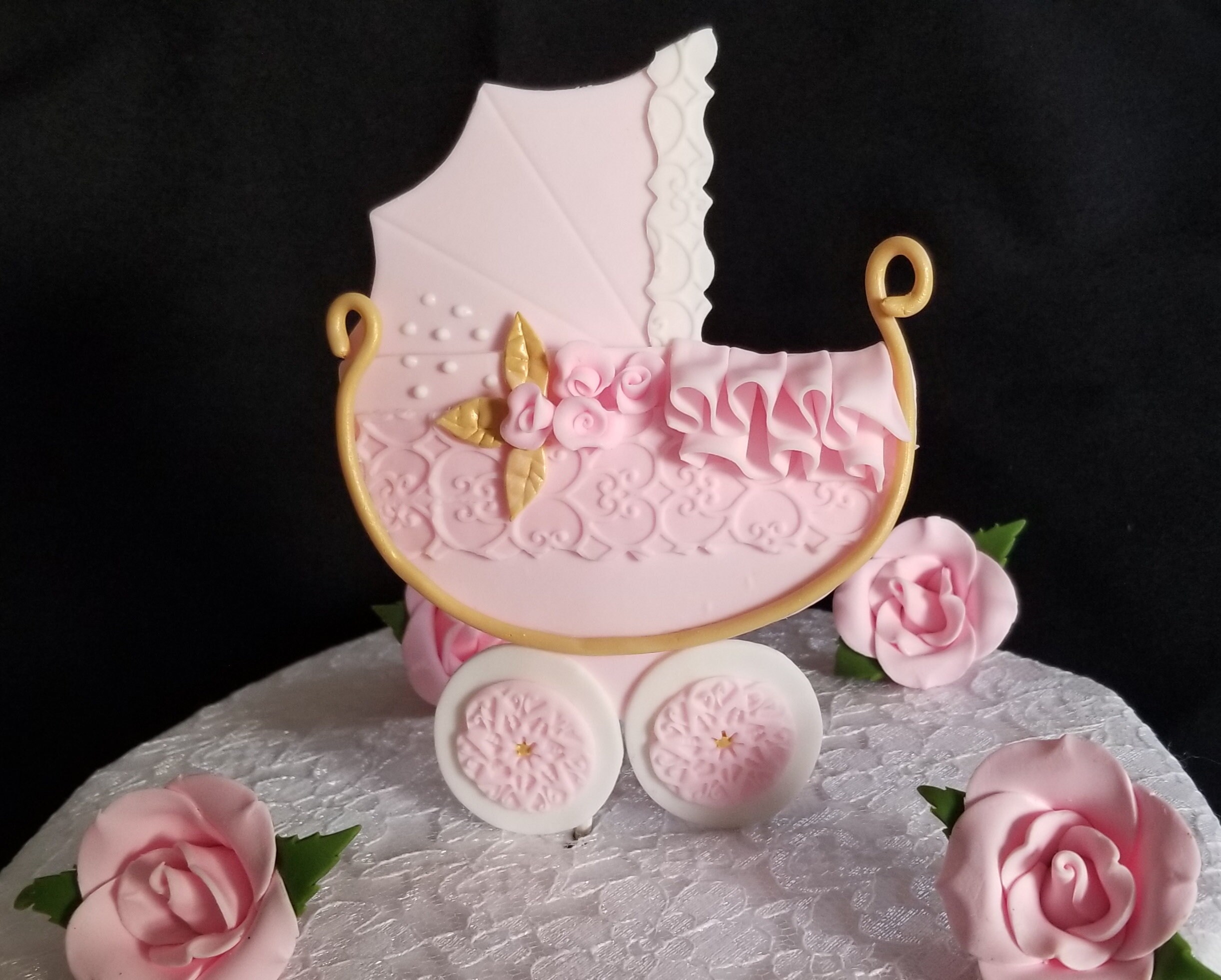Baby Shower, Baby Shower Decorations, Baby Shower Carriage, Twins Baby Shower, Baby Shower Carriage, Girls Baby Shower, Vintage Carriage