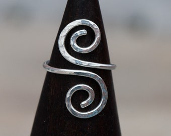 Adjustable Thumb Ring, Sterling Silver Middle Finger Ring, Hammered Sterling Ring, Swirl Shaped Ring, Texturized Sterling Ring, Knuckle Ring