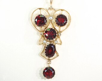 Edwardian Garnet & Pearl Drop Pendant 9K