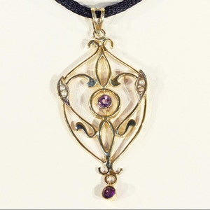 Antique Edwardian Amethyst and Pearl Pendant in 15k Gold