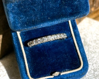 Halverwege de jaren 1950 platina diamanten Eternity bandring bruiloft