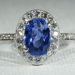 Vintage 1.25ct Sapphire and Diamond 18k White Gold Ring
