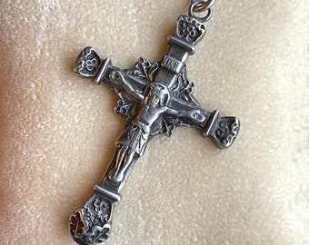 Antique Silver Crucifix Cross Pedant