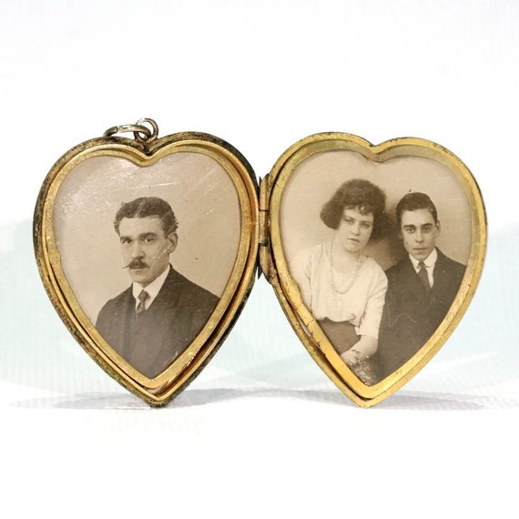 Gorgeous Engraved Edwardian Locket 9k Gold - image 5