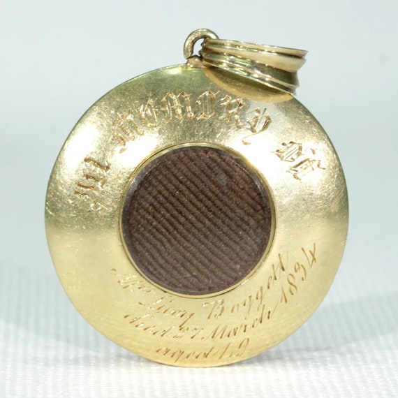 Early Victorian Garnet Enamel Memorial Locket Pen… - image 3