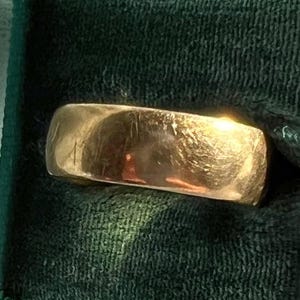 Victorian 18k Gold Band, "Aug. 19th 1888"