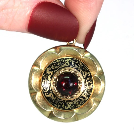 Early Victorian Garnet Enamel Memorial Locket Pen… - image 4