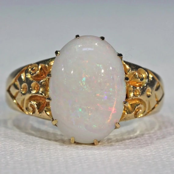 Antique Art Nouveau Opal Ring 18k Gold - image 1