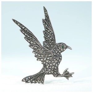 Vintage Marcasite Bird in Flight Brooch Pin Silver