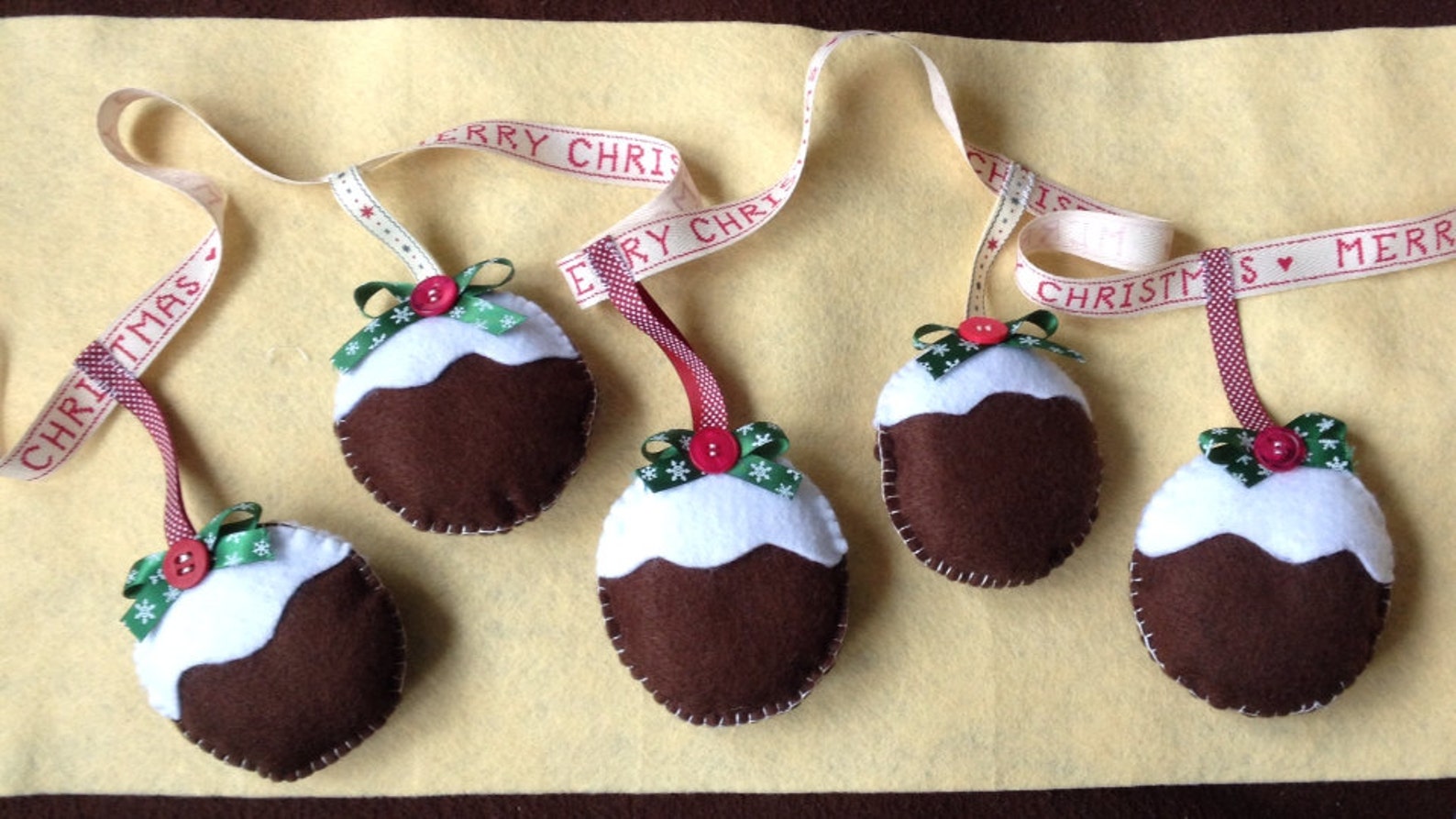 Christmas Pudding Garland Etsy