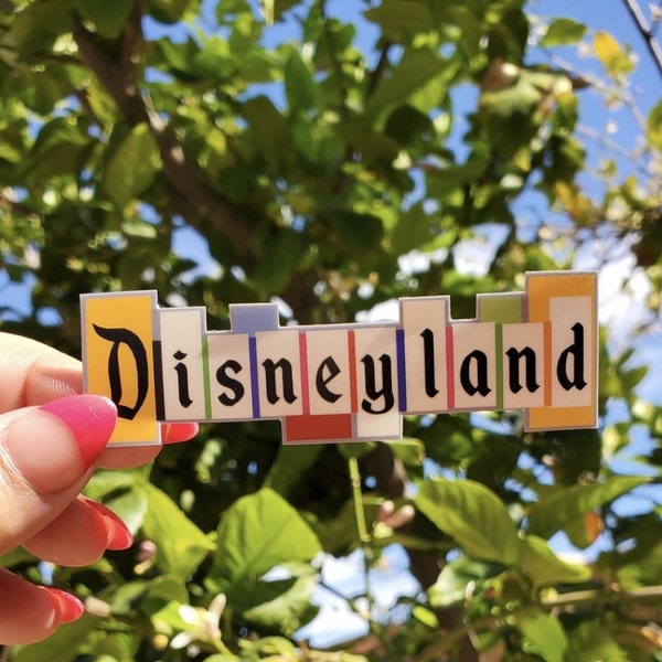 Vintage Inspired Disneyland Sign- Waterproof