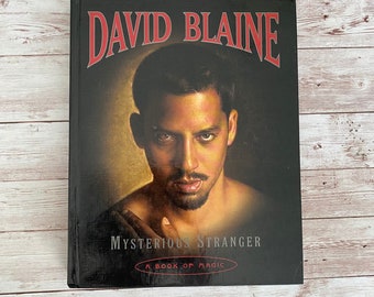 2002 David Blaine - Mysterious Stranger - A book of Magic hardcover