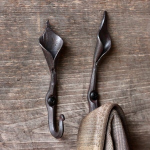 Mini Calla Lily Hook