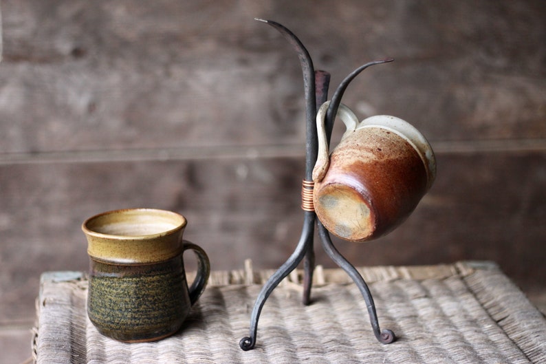 Hand Forged Metal Coffee Cup Holder Kitchen Coffee Mug Tree Countertop Tea Cups Holder Stand Blacksmith Kitchenware Decor image 1
