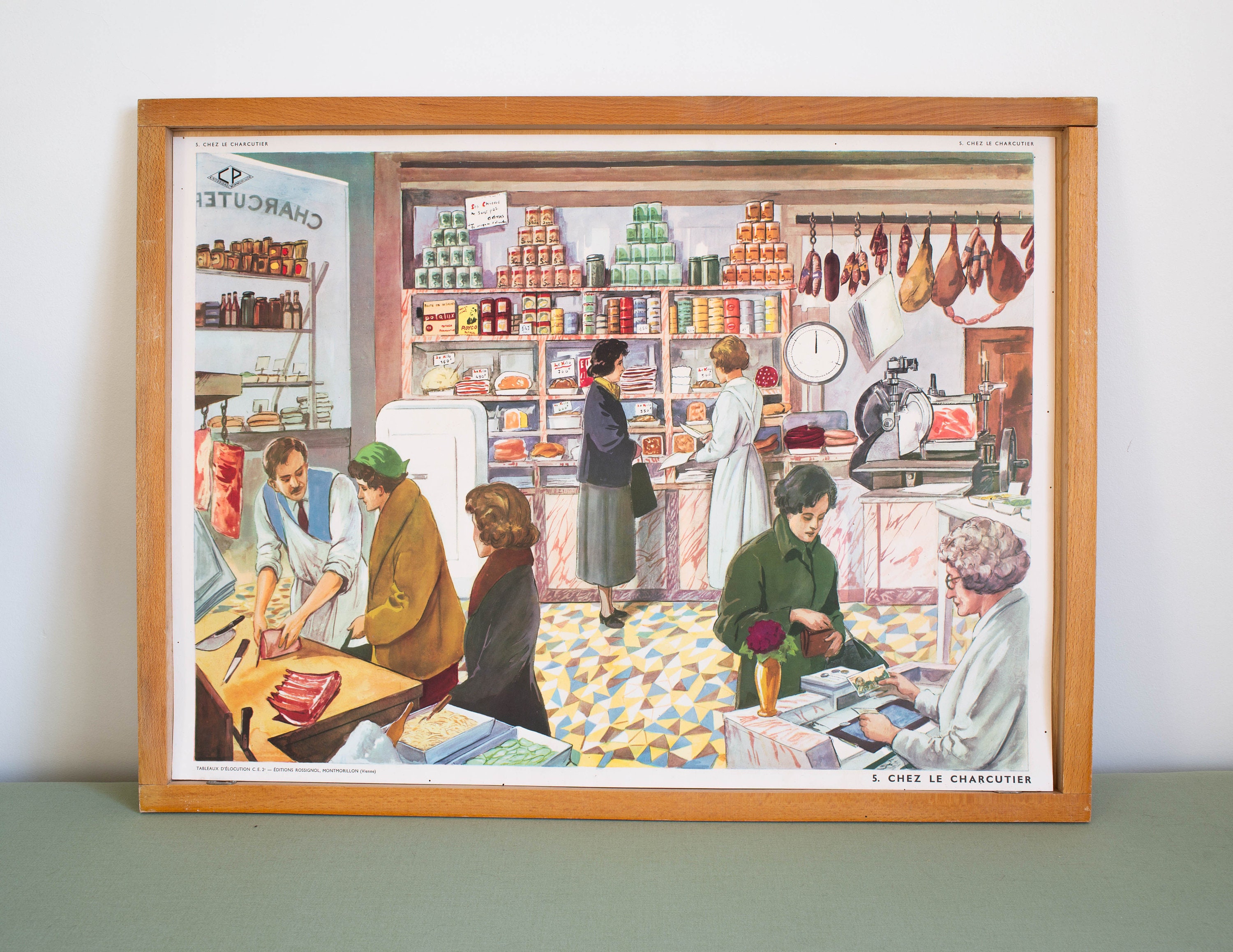 Vintage - Affiche Scolaire Double Face Des Années 1950 École Française Chez Le Charcutier La Toilett