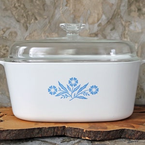 Vintage Corning Ware Blue Cornflower Dutch Oven - 5 Quart Casserole Dish With Lid