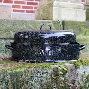 Small ~ 14-3/4&quot; x 9&quot; ~ Savory Roaster ~ Oval Double-Walled ~ Graniteware/Enamelware ~ Baking Pan & Lid ~ 1930s ~ Dutch Oven ~ Turkey Roaster