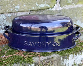 12.5" x 8" ~ "Savory Jr." Roaster with Lid ~ Double-Walled ~ Graniteware/Enamelware ~ Roaster/Roast Pan/Baking Pan & Lid ~ 1930s-50s