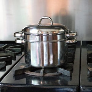 Vintage Four (4) Quart Stainless Steel, 4-Piece Cookware Set ~ Cooking/Stock Pot w/ Lid, Strainer Pot and Steamer Insert ~ Retro Kitchenware